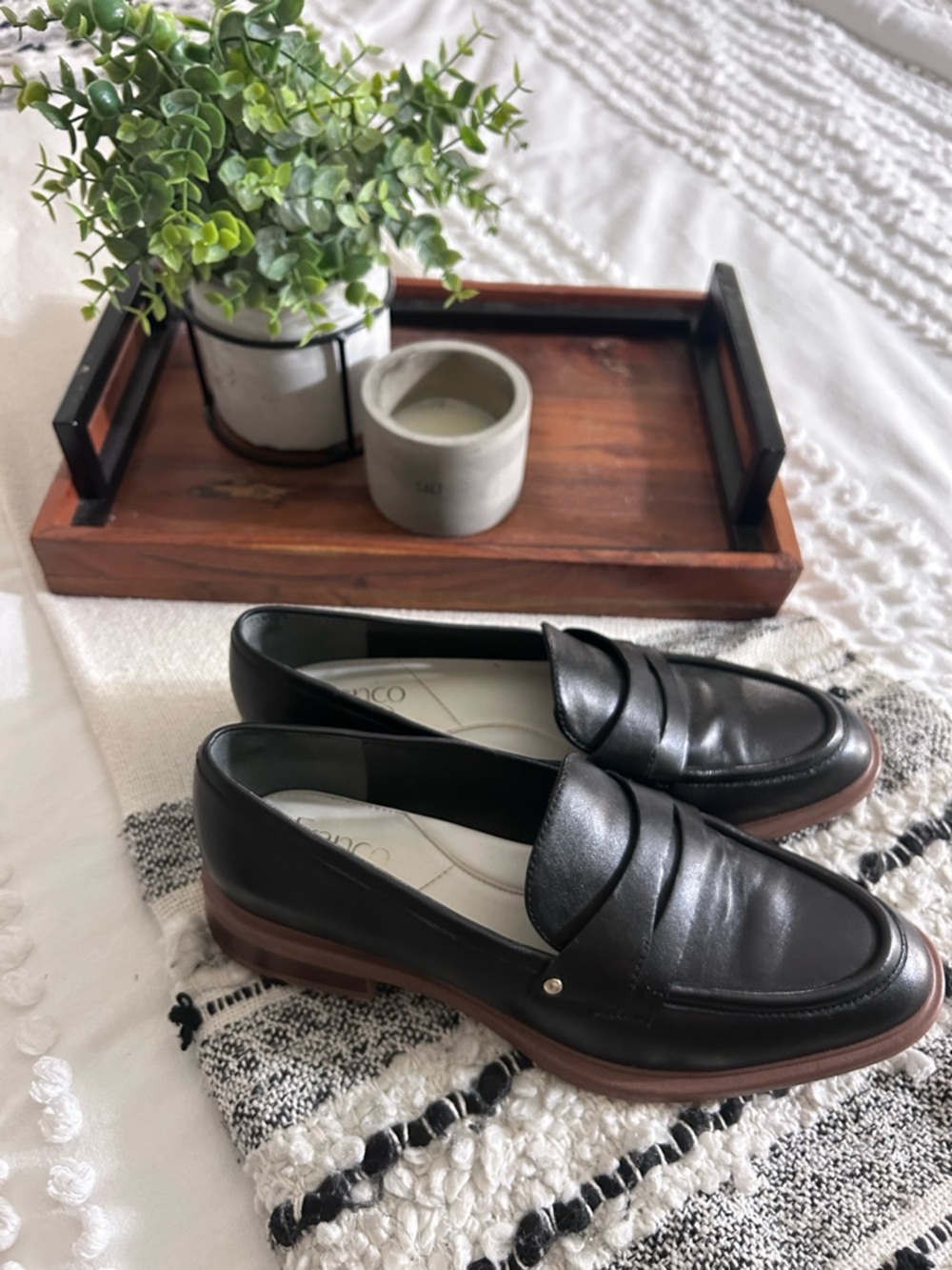 Franco Sarto Black Leather Loafers for Women - barely worn!